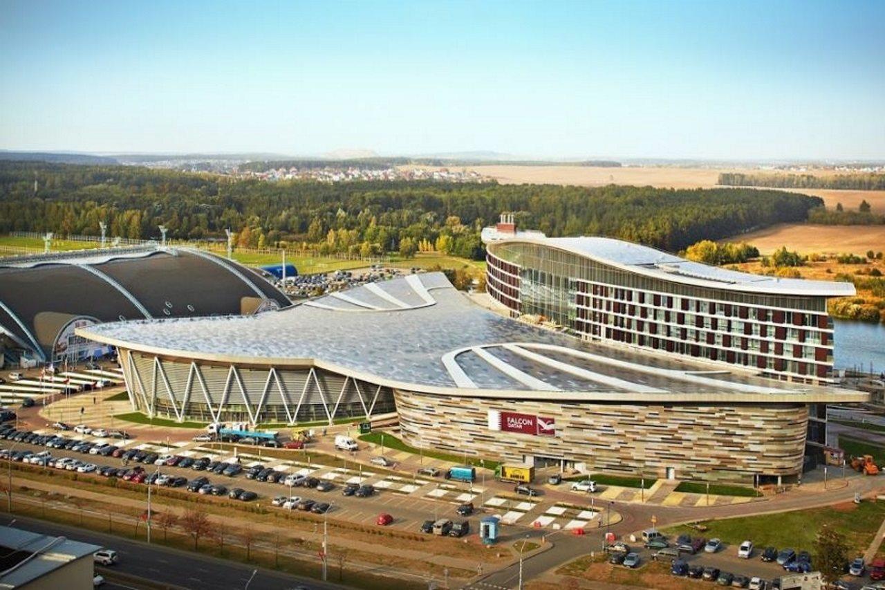 Minsk Marriott Hotel Buitenkant foto