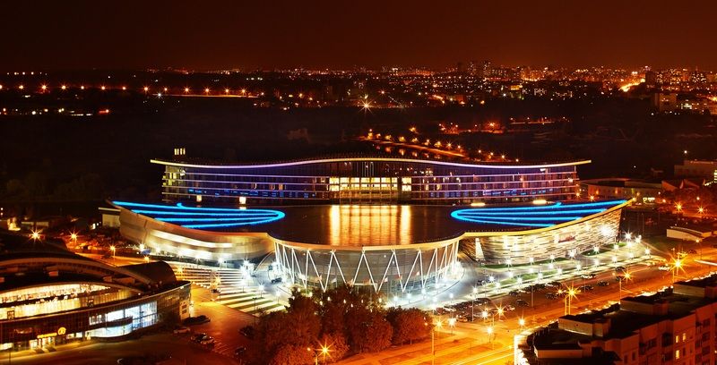 Minsk Marriott Hotel Buitenkant foto